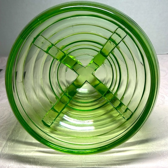 EAPG Footed Bowl Sierra “Swirl” Anchor Hocking, 1930, Green Depression Glass - Picture 3 of 12